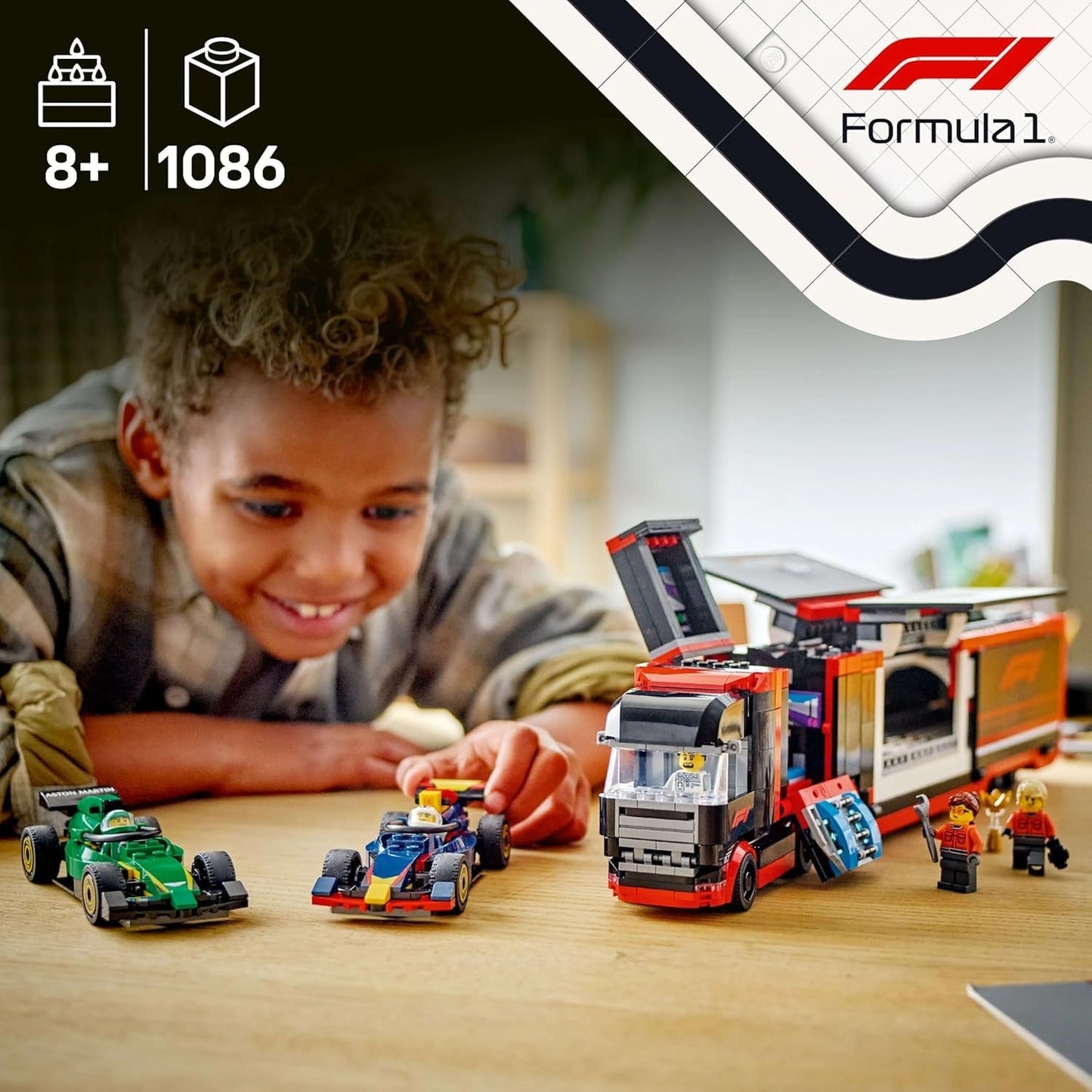 LEGO City F1 Transporter avec voitures de course F1 RB20 et AMR24 - Transporteur de voitures miniatures pour les équipes de Formule 1 Red Bull et Aston Martin - Incl. 5 figurines - Cadeau pour garçons et filles à partir de 8 ans 60445 Jeux de construction Besuche an LEGO-Store