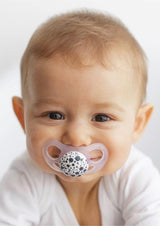 Sucettes pour bébé Twistshake – Paquet de 2 | Forme orthodontique | Ultra-léger | Tétine en silicone souple | Sans BPA | Convient aux bébés à partir de 6 mois | Bleu Vert