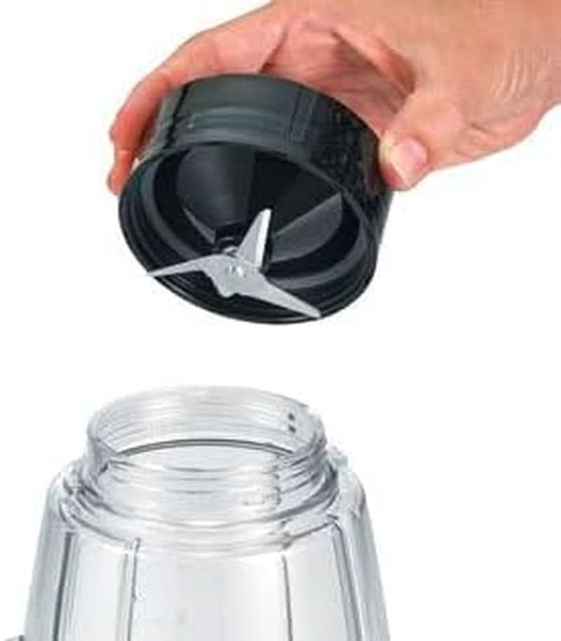 SEVERIN Batteur sur socle avec 1,5 L Mixbehälter Aus Tritan, Mixer Mit 2 Stufen Und Pulse-Funktion, Leistungsstarker Küchenmixer Mit Edelstahlmesser, 600 W, Schwarz, SM 3707 Kitchen Naty Shop