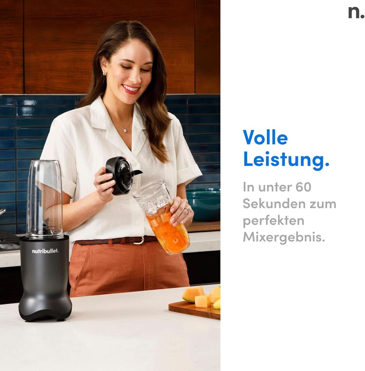 Mélangeur personnel Nutribullet, mélangeur de base pour une portion, moteur 1000 watts et léger, boisson 900 ml au Tritan Renew, bouton de commande tactile, Dunkel Grau Bucatarie Naty Shop