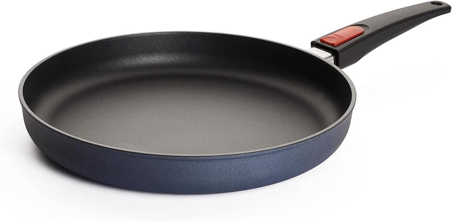 Poêle plate Woll Diamond Lite - Induction -, Ø 20 Cm, Hauteur 5 Cm, Avec poignée amovible - Convient à tous types de feux, Fonte d'aluminium, Revêtement antiadhésif Naty Shop Casseroles et poêles Ø 30 Cm