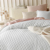 Molly Couvre-lit élégant en blanc 220 X 240 Cm Couvre-lit polyvalent comme couvre-lit ou jeté de canapé Couverture pour lit et canapé Style couverture Idéal comme couvre-lit Lits et couvertures Besuche den ROOM99-Store