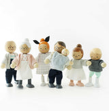 - Ma famille avec 4 chiots – Holz, Stoff – P053