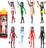Bandai - Miraculous Ladybug - Poupée Marinette Changement de Couleur Surprise - Poupée Miraculous Articulée, 26 cm + 3 Surprises - Modèle Aléatoire - P50390 Naty Shop Dolls Poupée Surprise Marinette Changement de Couleur