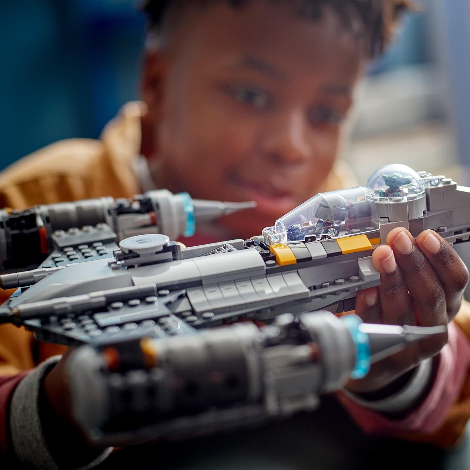 LEGO Star Wars Mandalorian Fighter N-1 du Livre de Boba Fett Jouet de construction avec vaisseau spatial Ensemble de 4 personnages incluant la figurine de Bébé Yoda 75325 Jeux de construction Besuche den LEGO-Store