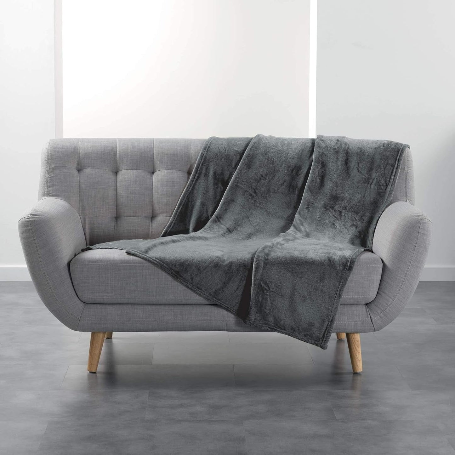 Douceur D'Intérieur Flanou Plaid, Polyester, Gris, 125 X 150 Cm Couettes et couettes Naty Shop Gris