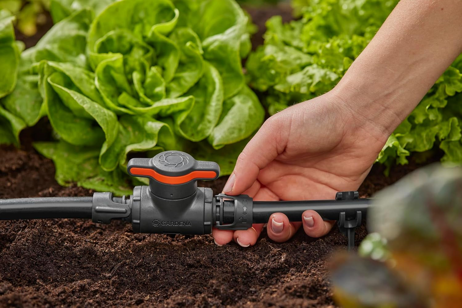 Vanne de régulation et d'arrêt Gardena Micro-Drip-System 13 mm (1/2 pouce) : Arrêt simple des tuyaux et régulation continue du débit d'eau, accessoire pour la pose de tuyaux goutte à goutte (13207-20)