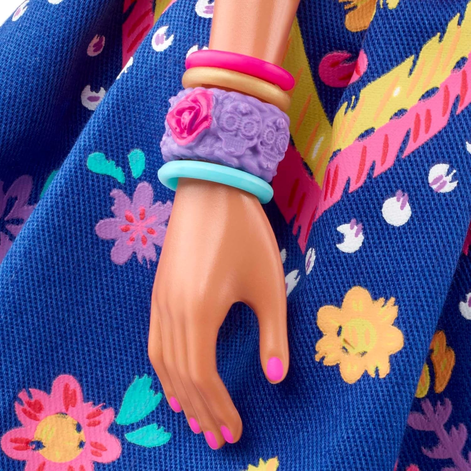 Poupée Barbie Día De Muertos 2022 avec robe traditionnelle à volants, couronne de fleurs et peinture pour le visage Calavera, cadeau pour les collectionneurs