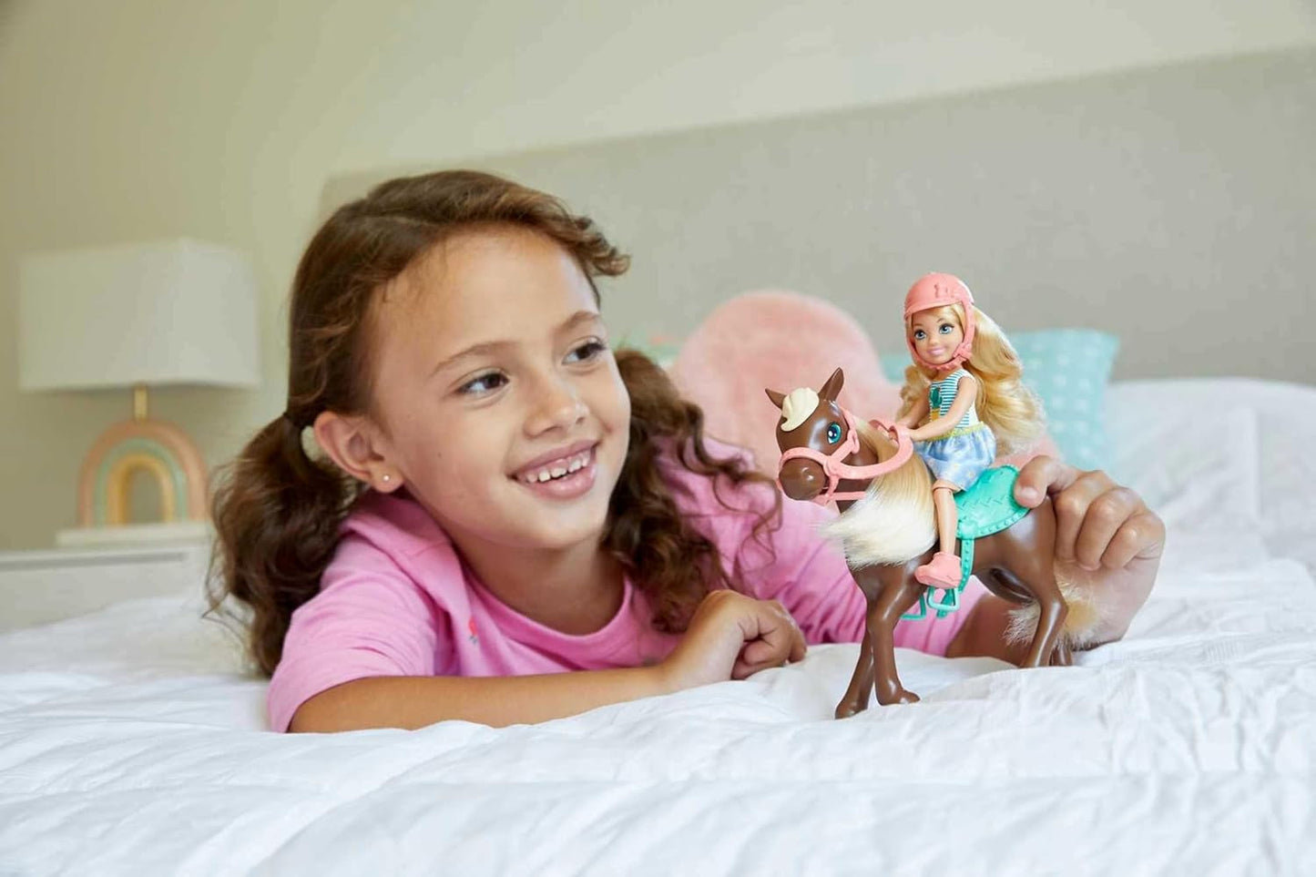 Barbie GHV78 - Club Chelsea Playset avec poupée et cheval, env. Jouet cadeau blonde 15 cm avec mode et accessoires pour enfants de 3 à 7 ans Naty Shop Dolls