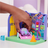 Chambre Deluxe Gabby's Dollhouse, salle de jeux Purr-Ific, salle de jeux avec voiture jouet Carlita, 2 meubles et 2 boîtes surprises avec accessoires, convient aux maisons de poupées à partir de 3 ans Naty Shop