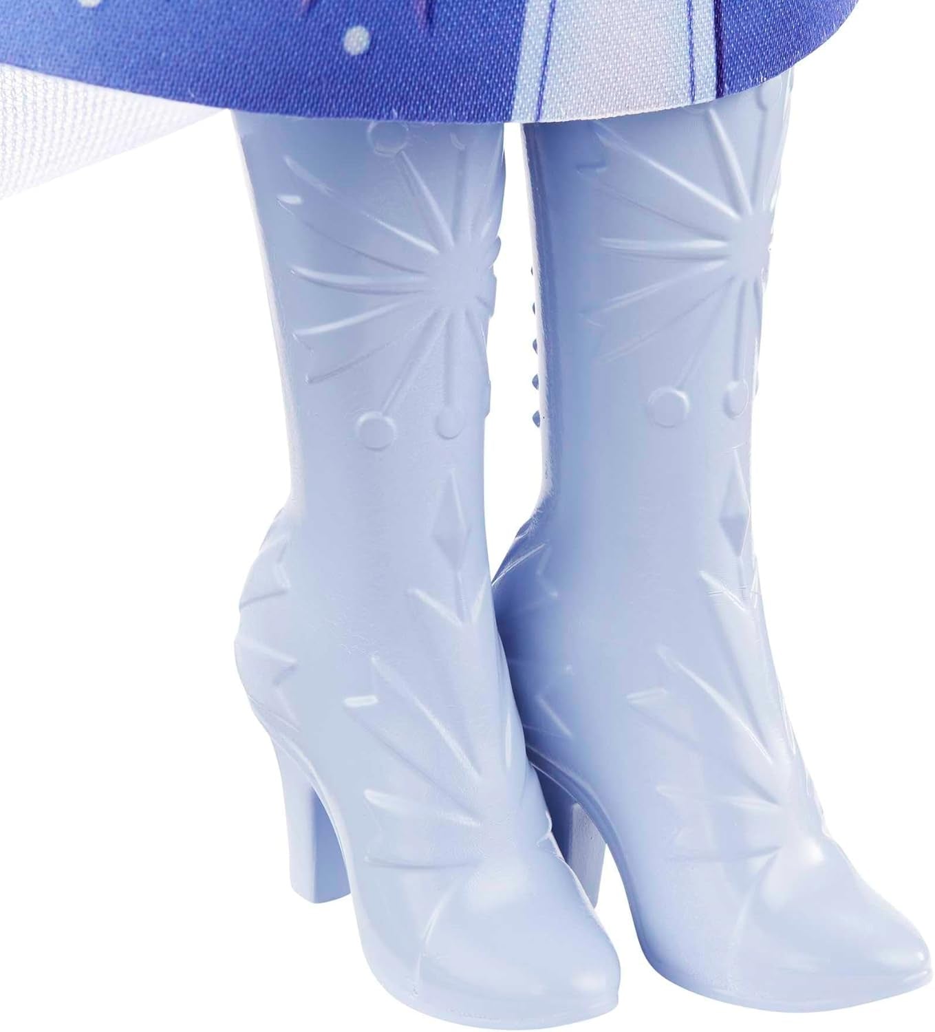 Mattel Disney Princess Elsa Poupée La Reine des Neiges en tenue de voyage, cheveux blonds coiffables, articulation articulée, jupe et bottes amovibles, cadeaux Disney, jouet pour 3 ans et plus, HLW48