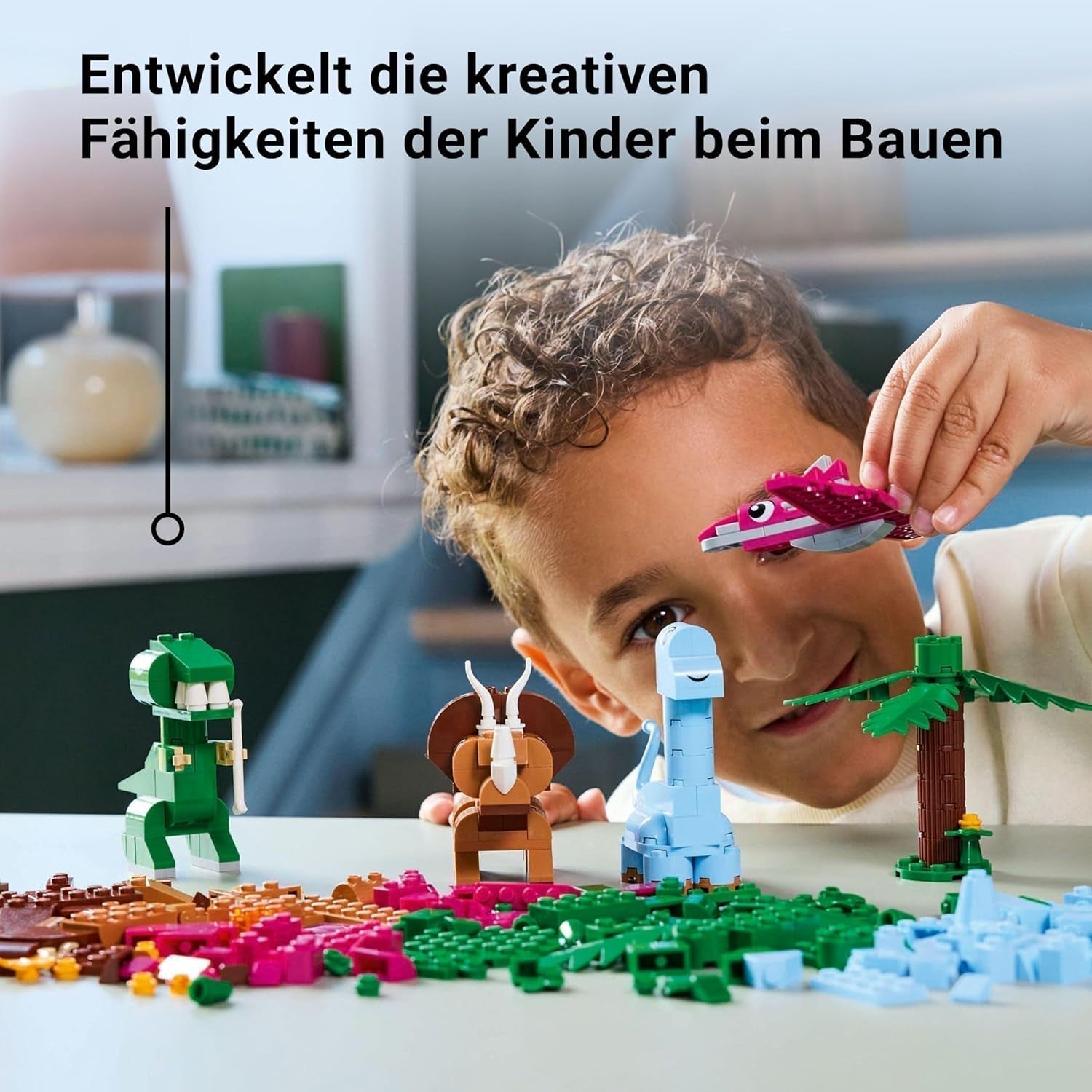 LEGO Classic Creative Dinosaurs Ensemble de construction avec modèles d'animaux et figurines en briques, expérience de jeu imaginative, cadeau pour garçons et filles de 5 ans, y compris T.Rex et Triceratops 11041 Ensembles de construction Besuche den LEGO-Store