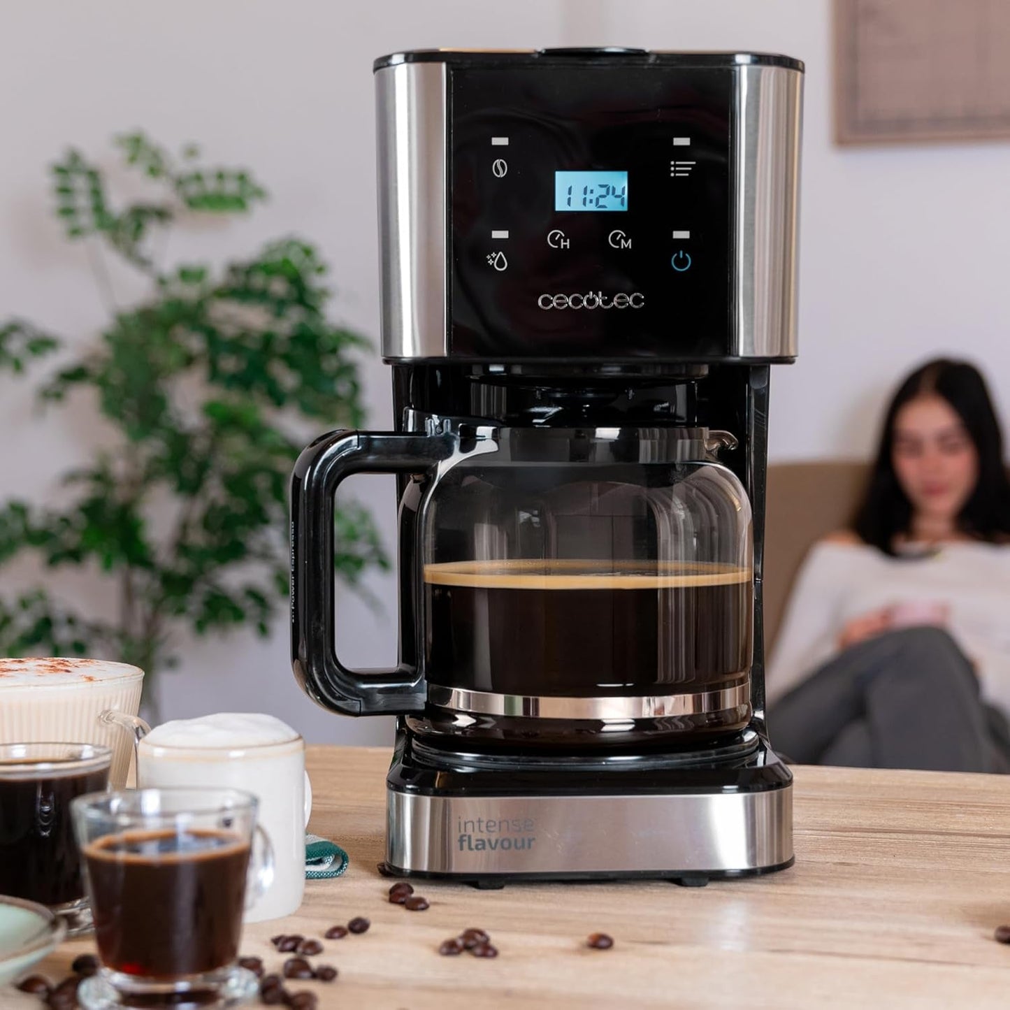 Expresso avec filtre Cecotec Coffee 66 Drop and Touch, puissance 950 W, 1,5 L, 12 tasses, écran tactile, carafe en verre, minuterie 24 heures, 6 interrupteurs, filtre à mailles réutilisable
