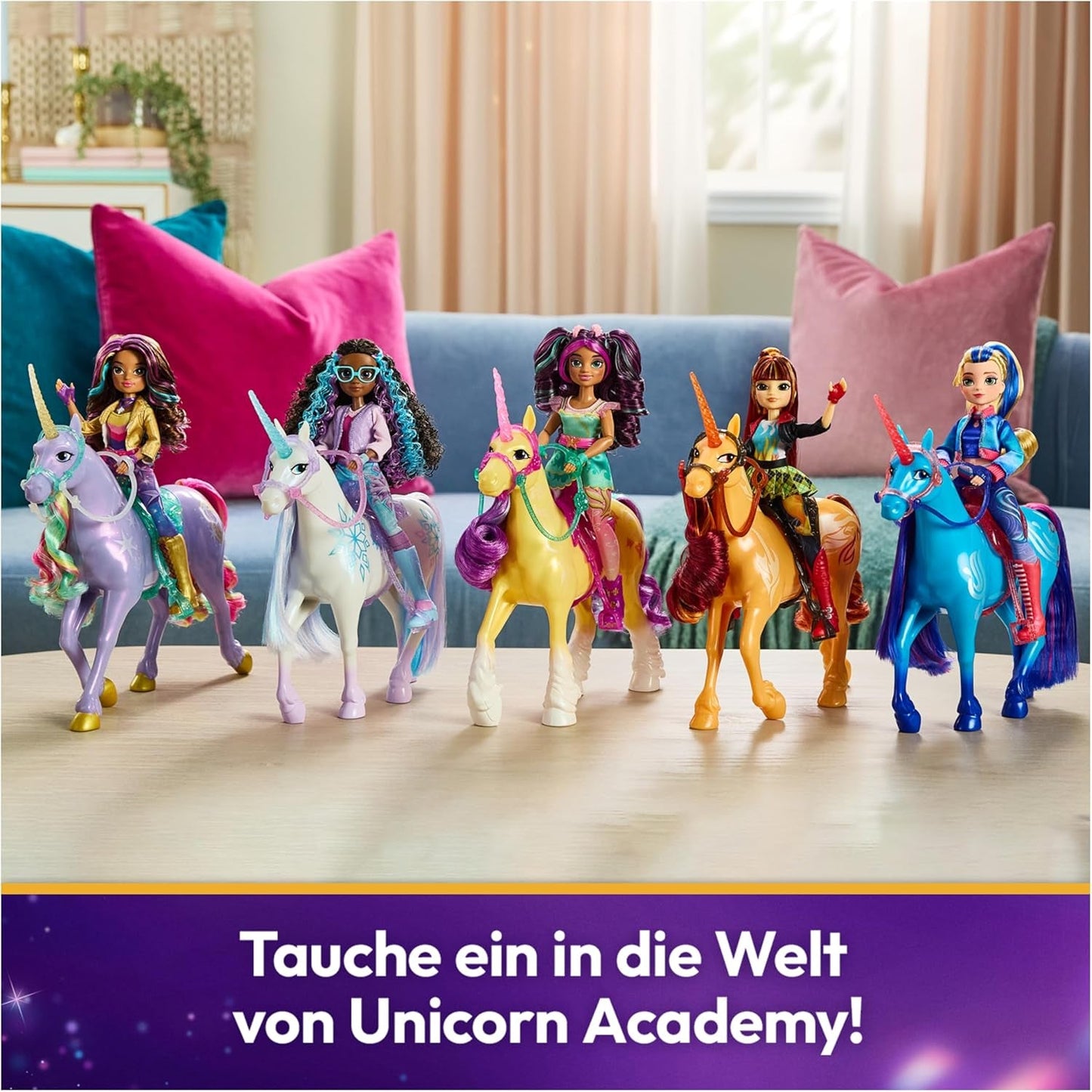 Unicorn Academy Unicorn Glacier - 28 cm de haut, la licorne Netflix originale de Layla avec une vraie crinière et une vraie queue, une bride, une selle et une brosse amovibles, à partir de 4 ans