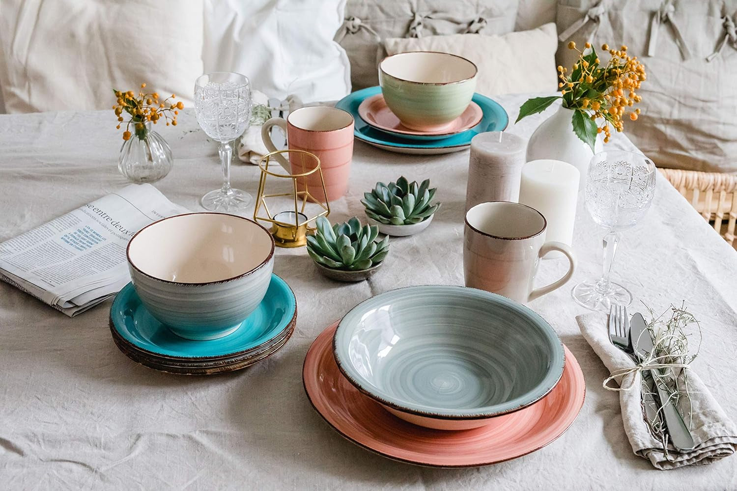 MÄSER 931490 Bel Tempo II Service de petit-déjeuner pour 6 personnes au look vintage, céramique peinte à la main, service de table 18 pièces, vert, grès