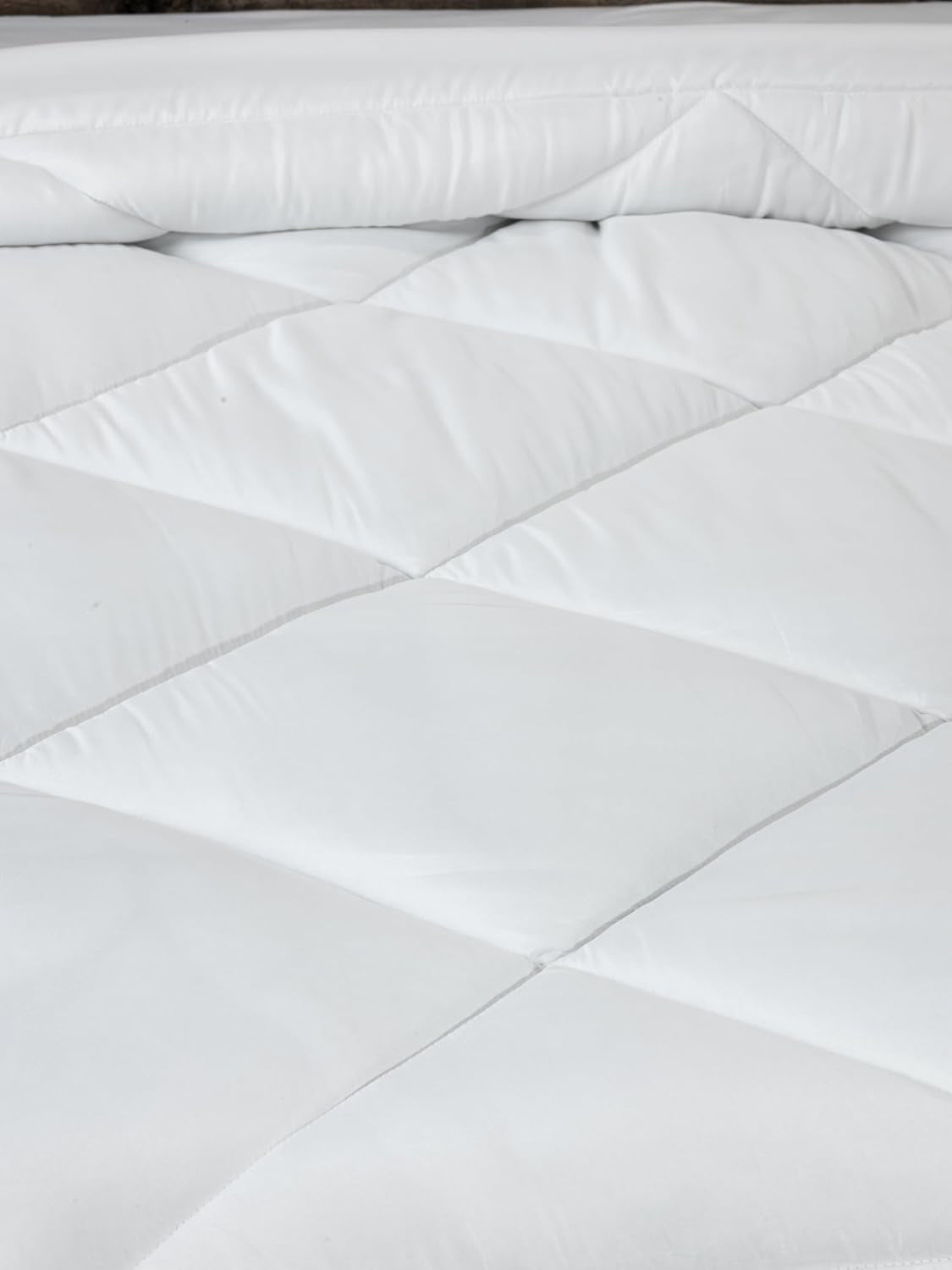 Accueil Linge Passion COUETTE Blanche Home Passion couette, microfibre, blanc, 240 X 260 Cm Couettes et couettes Naty Shop