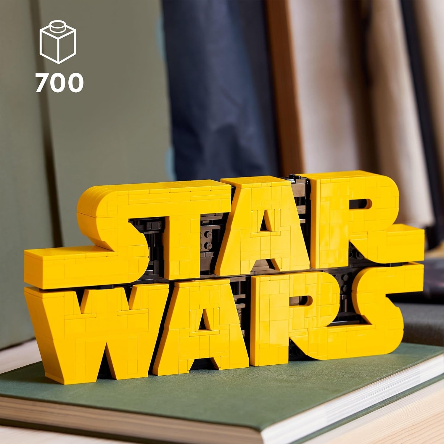 LEGO Star Wars 75407 Briques avec logo Star Wars - Ensemble de construction à collectionner pour adultes - Modèle de culture pop - pièce d'exposition de bureau - Idée cadeau pour les fans adultes et adolescents Jeux de construction Besuche den LEGO-Store