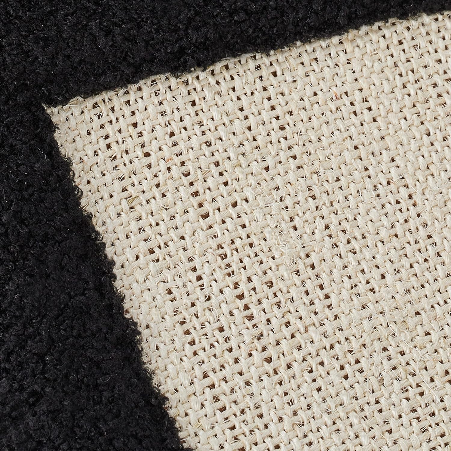 Relaxdays Katzenhöhle, pliable, 3 Liegeplätze, Katzenhaus mit Kratzfläche, HBT: 36,5x112x41 cm, Katzenversteck, schwarz