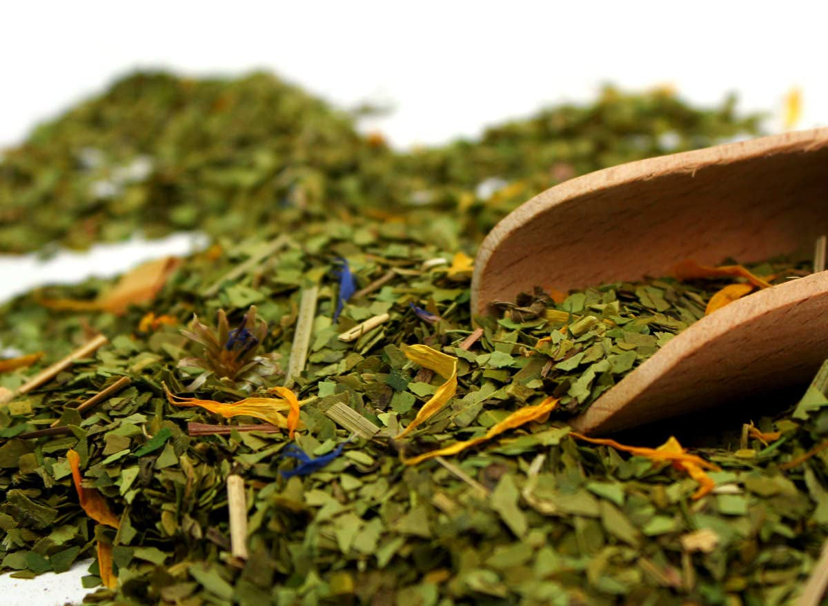 Thé Maté Biologique Récolté Traditionnellement, Séché Sans Fumée | Thé Maté Mas Guarana BIO 200G | Feuilles biologiques en vrac | Au guarana, feuilles de menthe, citronnelle, fleurs de bleuet
