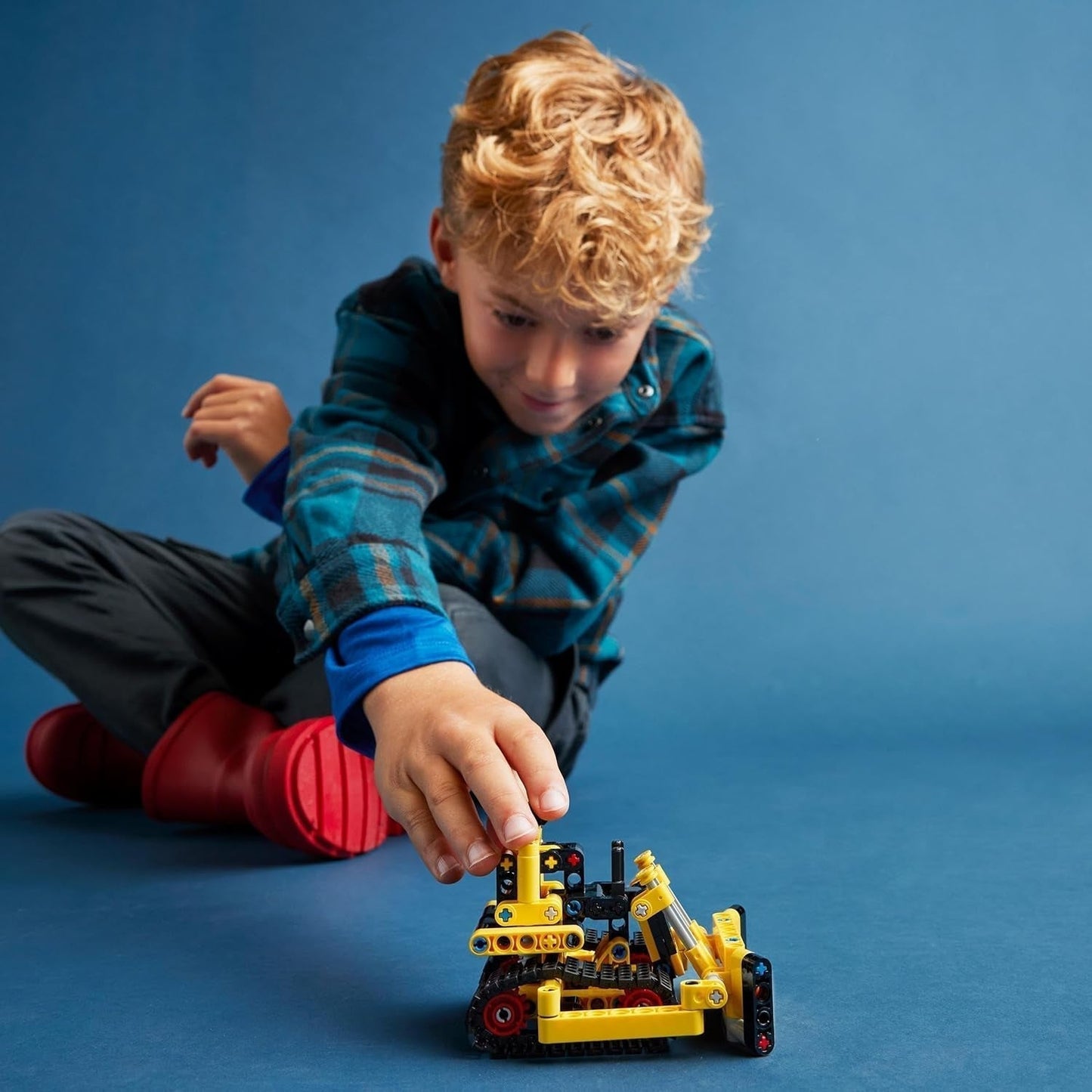 LEGO Technic Bulldozer lourd Jouet de construction Bulldozer Ajoutez à votre chantier de construction Jouet de construction pour enfants Cadeau technologique pour garçons et filles de 7 ans 42163 Ensembles de construction Besuche den LEGO-Store