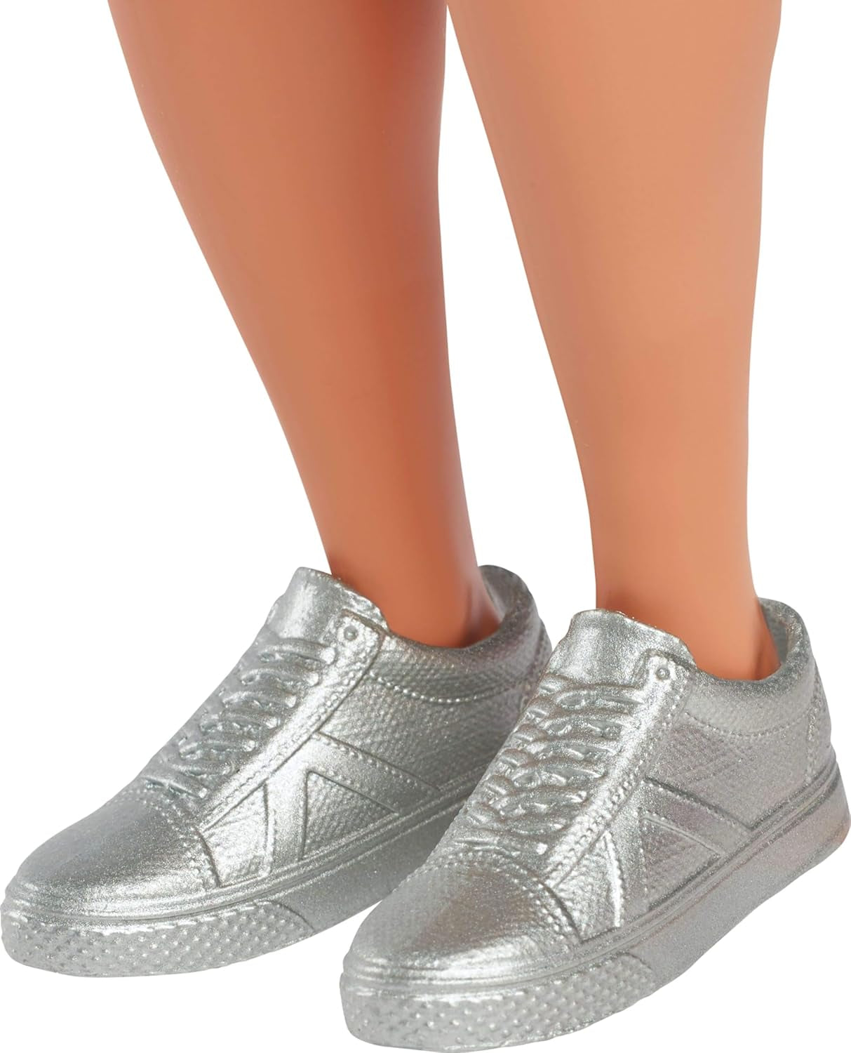 Poupée Ken Barbie Fashionistas no. 236 avec cheveux noirs, débardeur ombré bleu sarcelle, short en jean et baskets argentées, HYV00