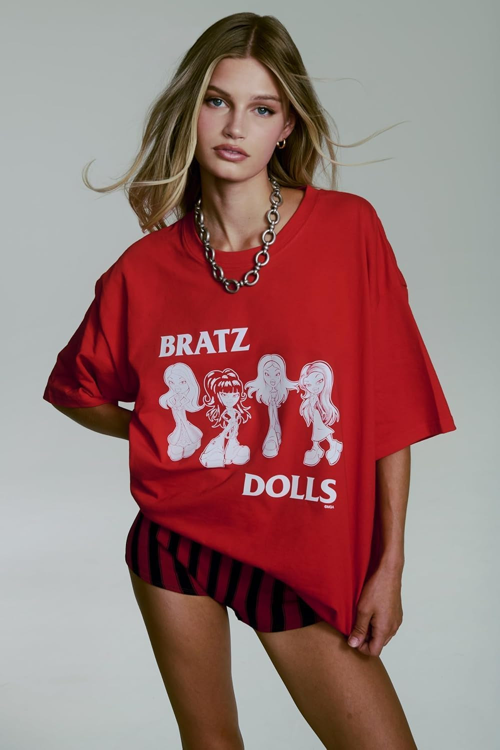 Bratz Stylin' Jade – poupée de Style T-Shirt à la mode, accessoires inclus, jouet mignon pour fille