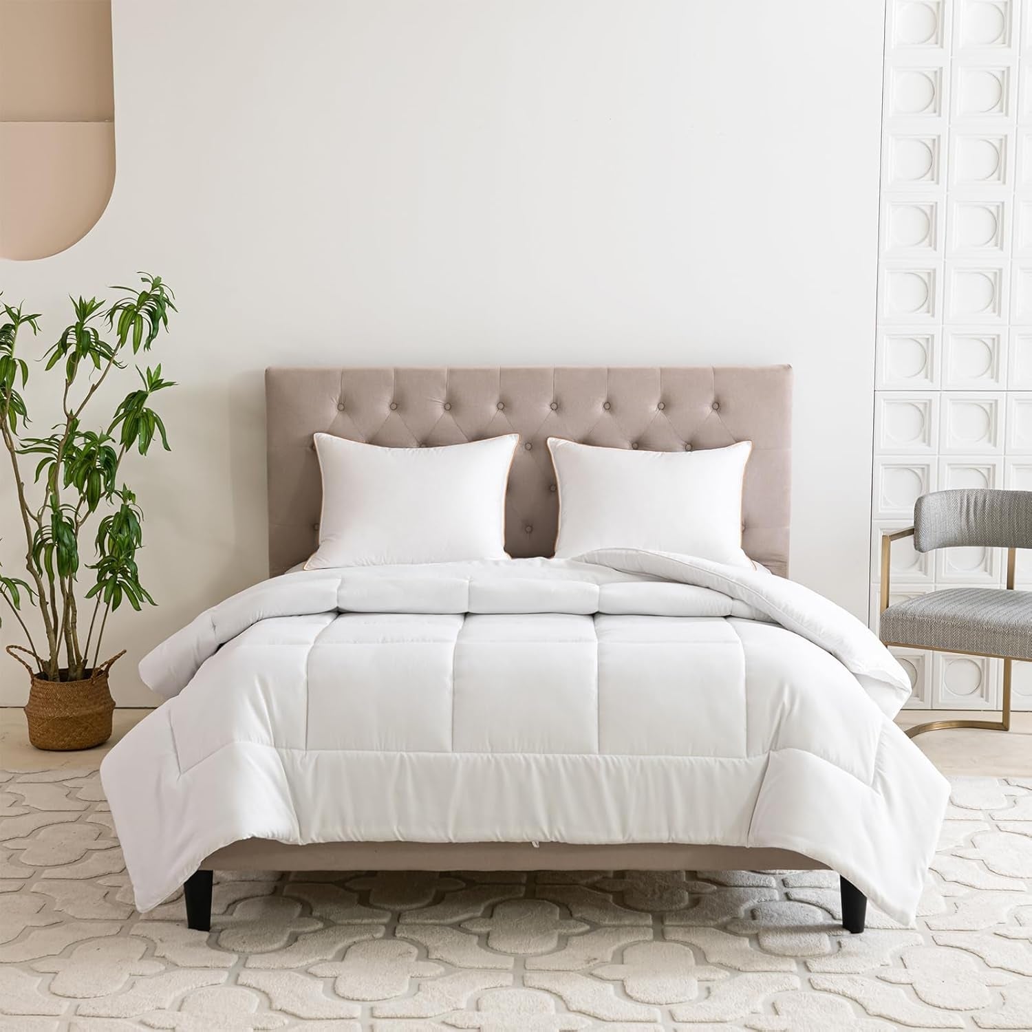 Good Nite Parure de Lit Simple, 15 Tog, Chaleur Hivernale, Lit Simple, Polyester Doux, Fibre Creuse, Draps Blancs avec Bandes d'Angles, Lavable en Machine (Blanc, 15 Tog, 130 X 150 cm) Naty Shop Quilts & Quilts