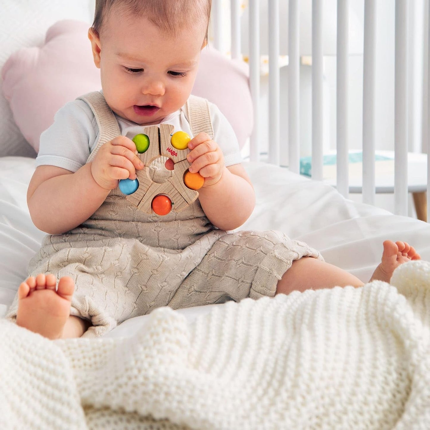 HABA 306692 - Jouet à attraper avec roue à billes, Jouet à attraper à partir de 6 mois, Fabriqué en Allemagne, Colorful Bebe Toys Naty Shop