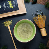 Thé Matcha biologique 100 g - Poudre de matcha originale - Smoothies au thé au lait - Matcha biologique de la plus haute qualité du Japon - Mis en bouteille et contrôlé en Allemagne - Biotiva