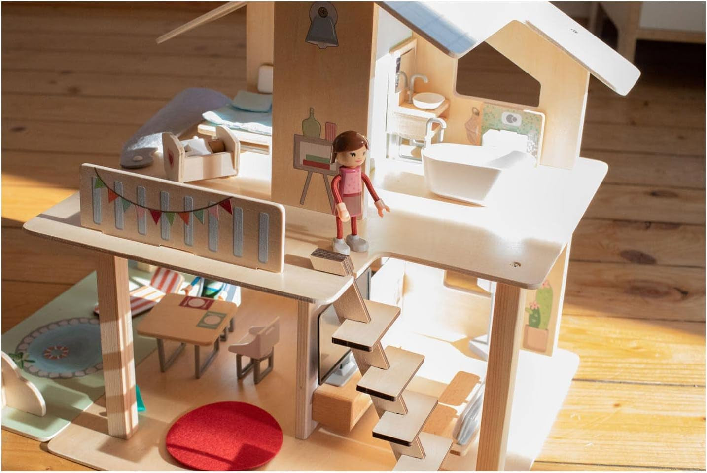 Eichhorn - Maison de poupée avec accessoires - incl. meuble et 3 figurines, non assemblés, en bois, 25 pièces, 53x36x44 cm, à partir de trois ans