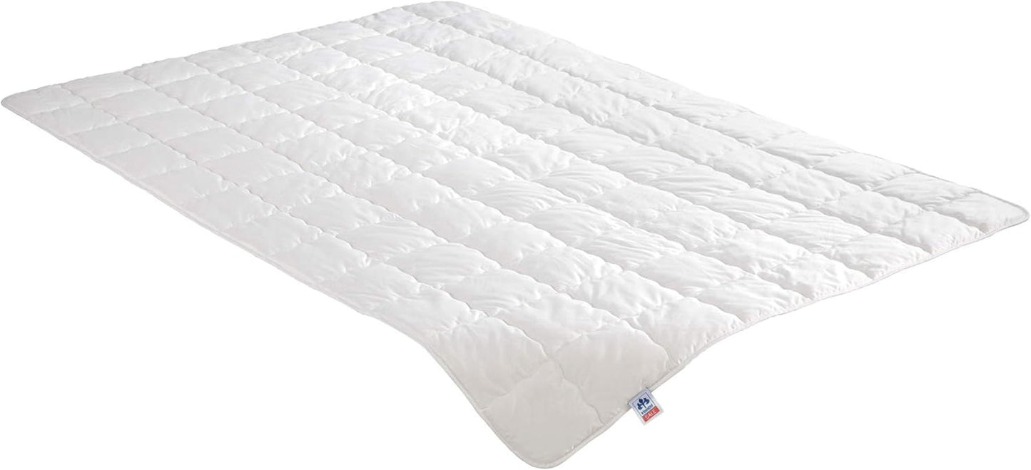 Couette Irisette en soie lavée - Fabriquée en Allemagne - Couette en 60% soie sauvage, 40% coton, Incl. sac de rangement, 135 X 200 Cm, certificat Oeko-Tex Quilts et couettes Naty Shop 135 X 200 Cm