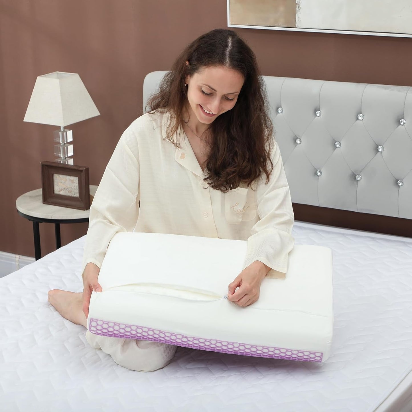 HOMCOM Oreiller de soutien cervical en mousse à mémoire de forme avec housse amovible, 2 hauteurs, oreiller ergonomique 2S réactif pour différentes positions de sommeil, 60 x 40 cm, blanc crème