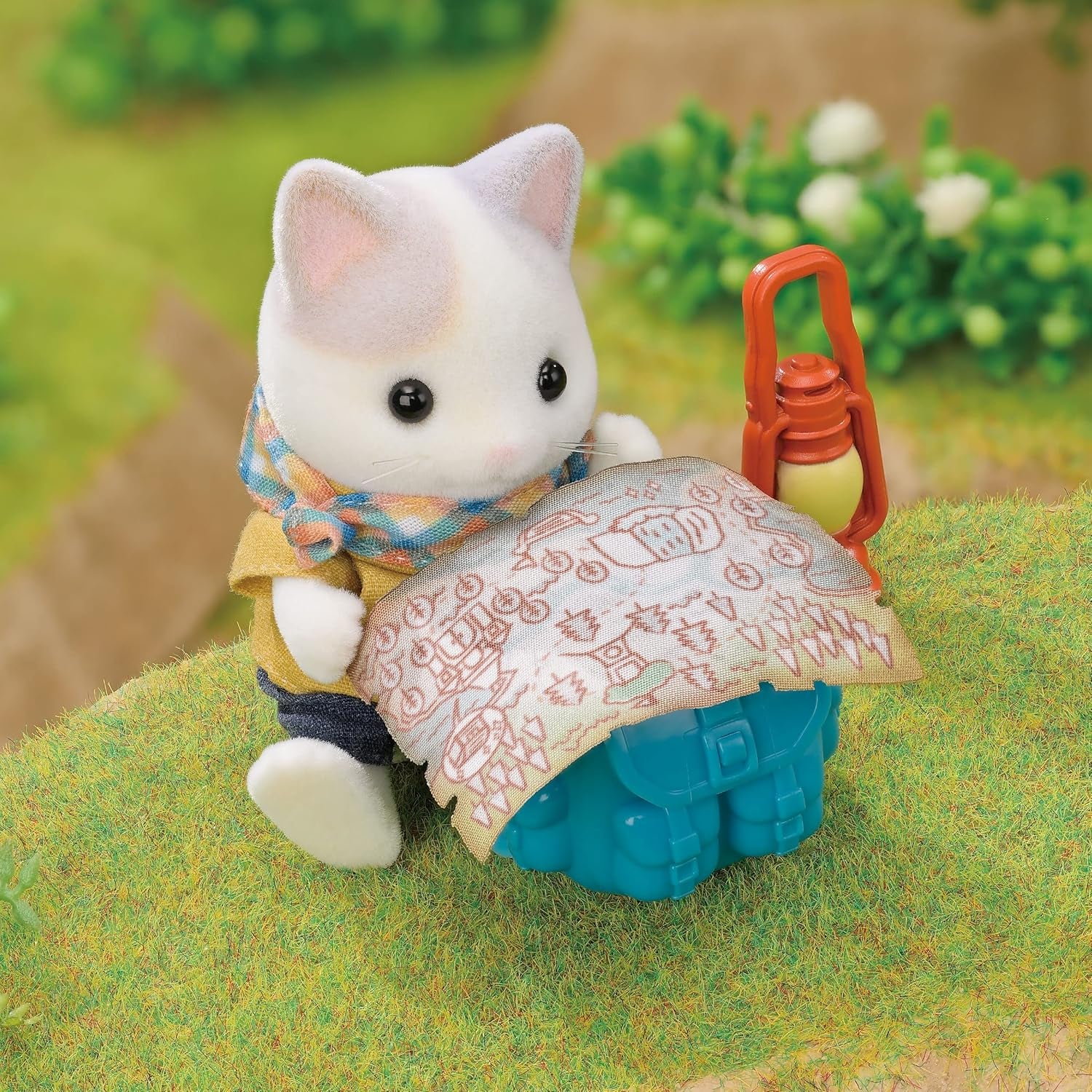 Sylvanian Families - 5763 Adventure Explorer - Ensemble avec deux figurines, père et bébé chaton au lait, figurine animale, jouet détaillé pour enfants à partir de 3 ans