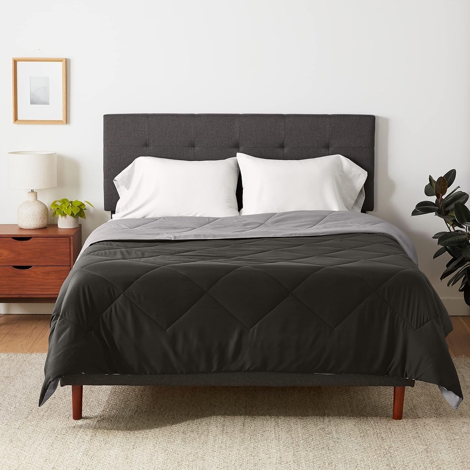 Amazon Basics housse de couette en microfibre, utilisable des deux côtés, 220 X 240 Cm, gris/noir Couettes et couettes Naty Shop Gris/noir 220X240 Cm
