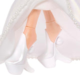 Bratz Holidayz Frosty Nightz - Poupée Chloé (édition collector) avec de vraies tenues et accessoires
