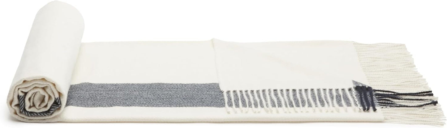 Amazon Basics Plaid léger en polyester recyclé, couverture douillette pour décoration de chambre, 127 x 152 cm, blanc ivoire avec motif bleu Check Beds and Couvertures Besuche den Amazon Basics-Store