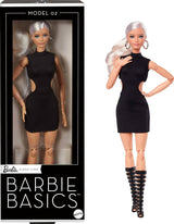 Barbie Basics Modèle 2 Poupée de collection avec cheveux blonds, mini robe noire et bottes de gladiateur, coupe universelle, corps mobile et tête interchangeable, JBH71 Naty Shop Dolls Titre par défaut