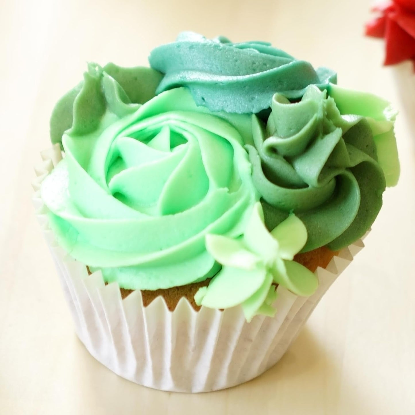 Sugarflair Pasta Colorant Alimentaire, Vert, Lot de 4, Colorant Alimentaire pour Pâtes, Fondant, Massepain, Pâte à Sucre, Crème au Beurre et Plus encore : Vert Ilex, Vert Printemps, Vert Épicéa, Vert Fête - Lot de 4