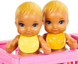 Barbie Skipper Poupée et maison de jeu avec accessoires, comprend des poupées jumelles, 1 berceau, 1 balançoire, 1 bascule et plus, HXM99