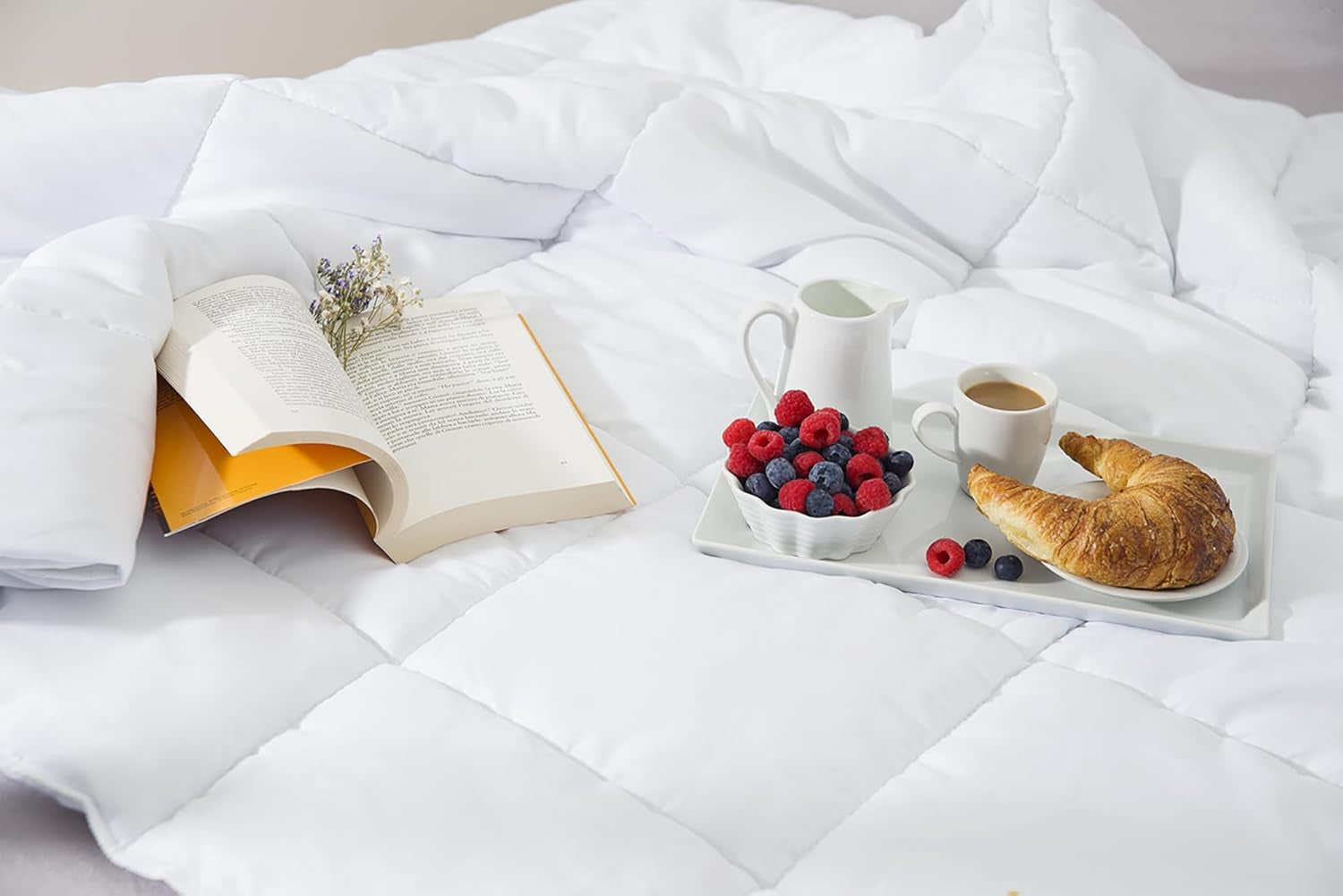Couette 135X200 Cm Couette toutes saisons Oekotex 100 microfibre lavable Couette blanche Couettes et couettes Naty Shop