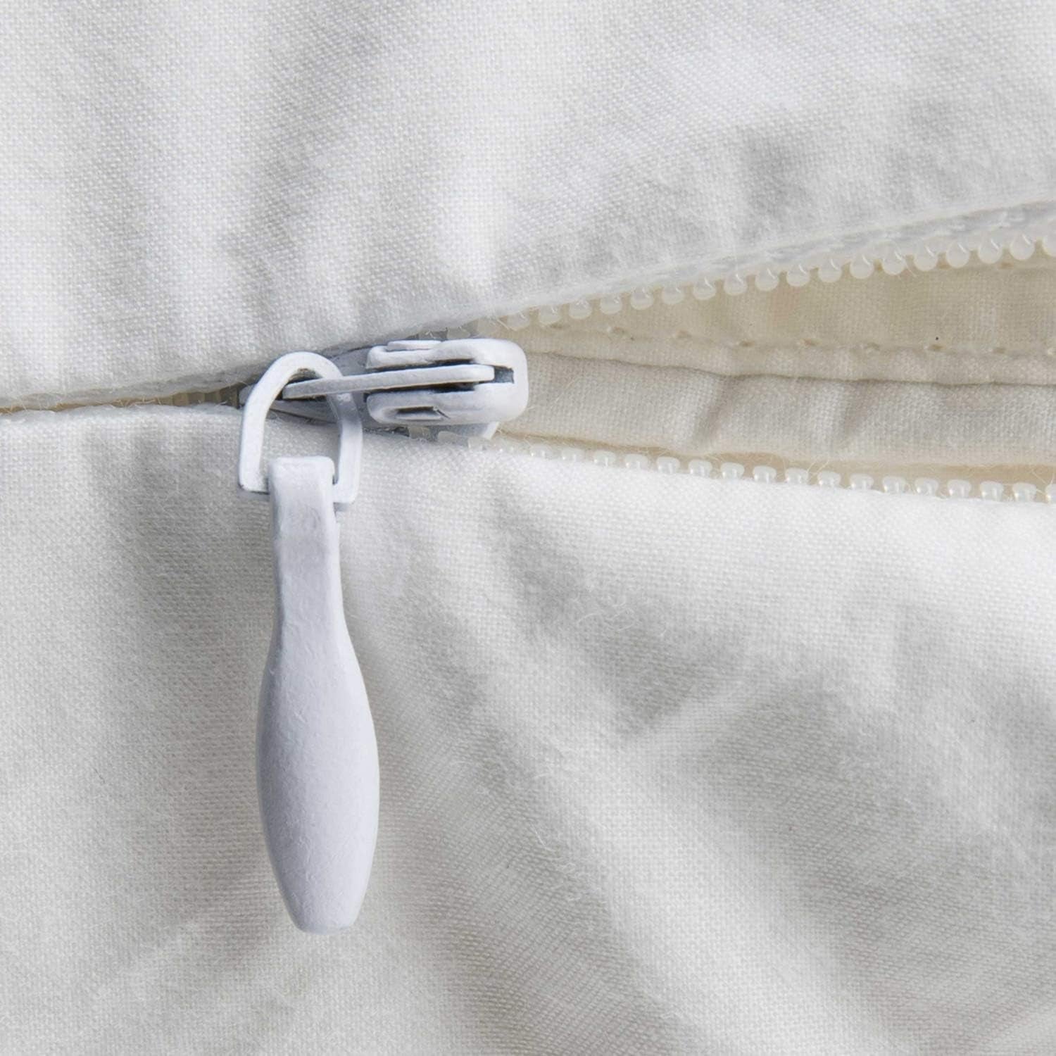 Oreiller Genius, coton, eazzy 40x80 cm - oreiller orthopédique pour un sommeil réparateur, en fibre de lait avec aloe vera - adapté aux personnes allergiques, avec soutien, oreiller cervical certifié Oeko-TEX, blanc, A19202