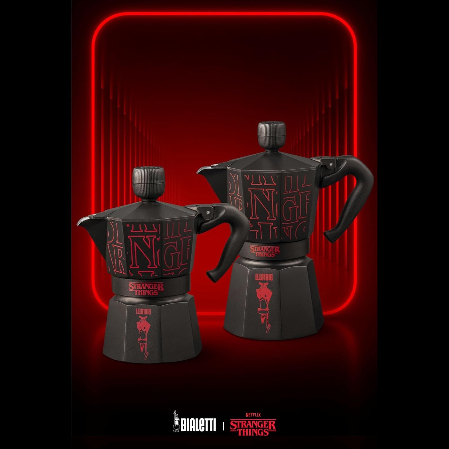 Bialetti Moka Express Stranger Things Cafetière 6 tasses, bouton musique avec fonction de chargement USB-C, ne convient pas aux plaques à induction, 6 tasses (270 ml), noir