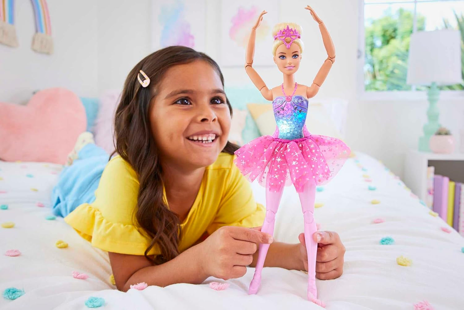 Barbie Dreamtopia Poupée Ballerine Magique avec Lumières, Tutu Rose et Cheveux Blonds, 5 Effets Lumineux et Sonores, Barbie Positionnable, 3 Ans et Plus, HLC25