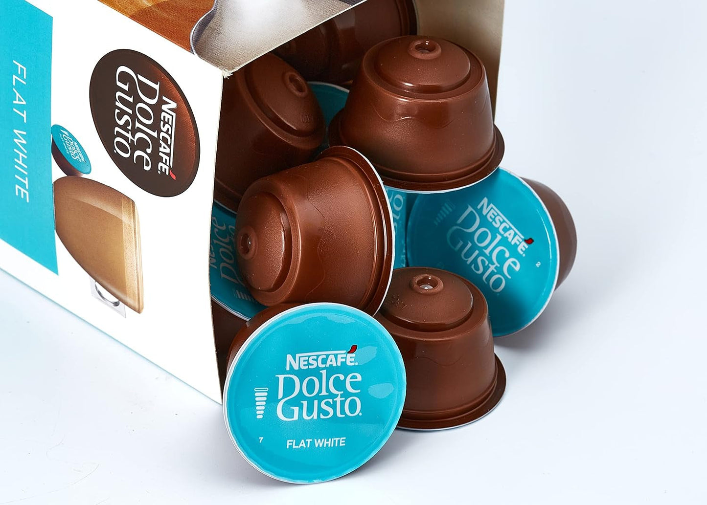NESCAFÉ Dolce Gusto Flat White, 48 capsules de café, Arabica et Robusta Bohnen, Cremig-Milchiger Genuss, Kaffeekreation, Coffee-Shop Trend, Aromaversiegelte, 9er Pack (3x16 Kapseln)