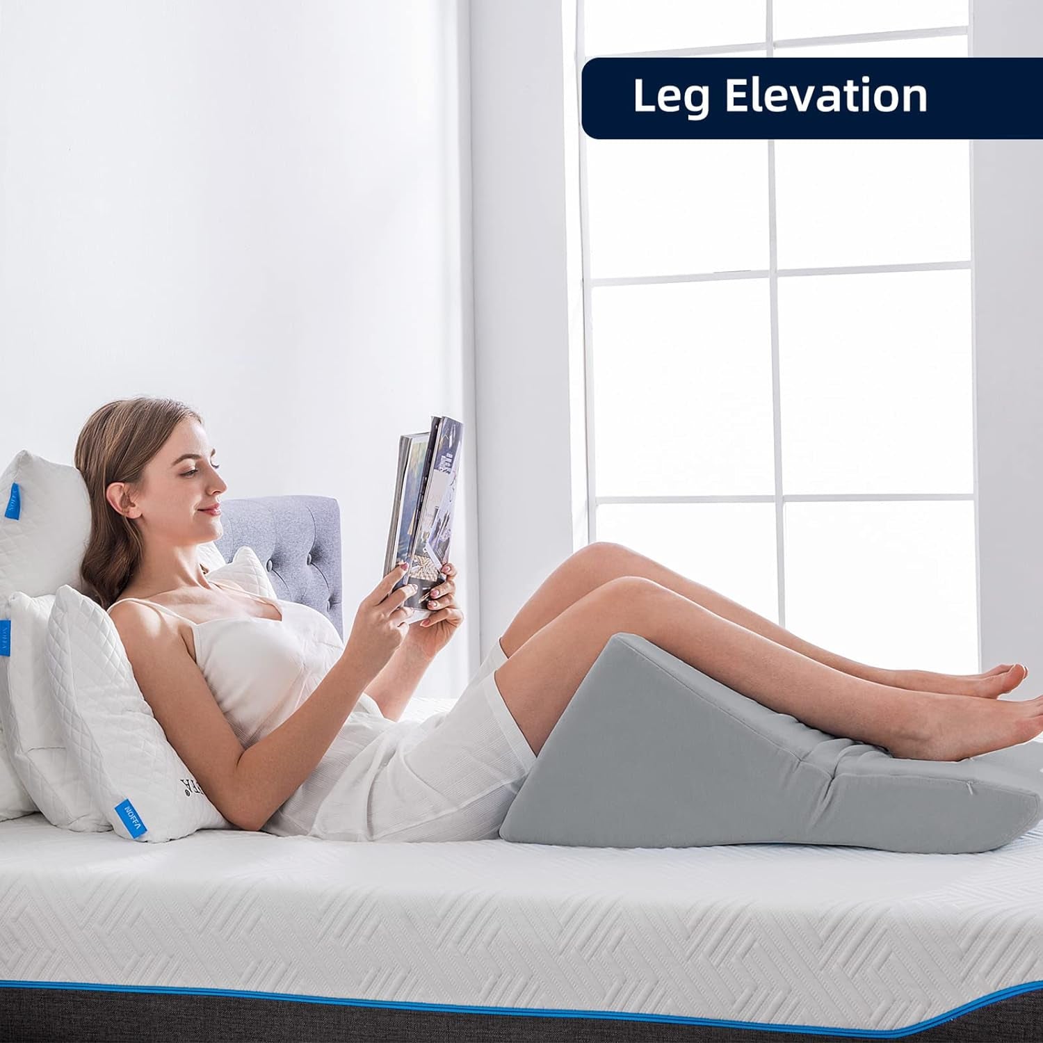 Oreiller de lecture pour lit et canapé – Oreiller en plumes en mousse à mémoire de forme – Oreiller de dossier ergonomique – Parfait pour soutenir votre dos pendant que vous vous détendez, jouez, lisez ou regardez la télévision – Large