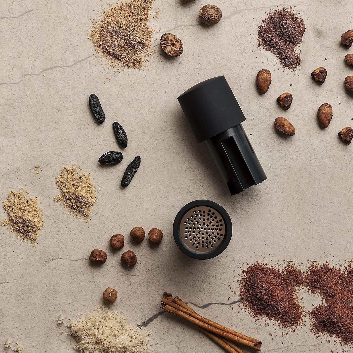 Moulin à épices Microplane noir pour noix de muscade, cannelle, fèves tonka, poivre long et autres épices sèches Broyage et broyeurs Naty Shop