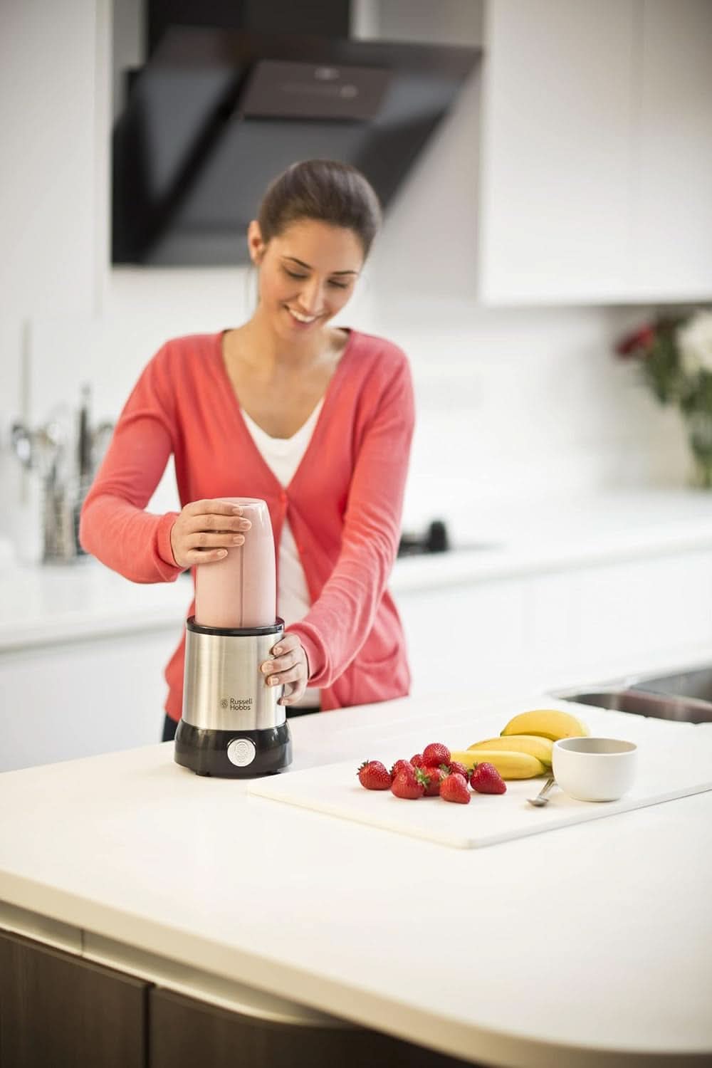 Russell Hobbs Mélangeur [Multifonctions - Batteur sur socle] Nutriboost (Inc. 5 Bpa-Freie et Spülmaschinengeeignete Behälter + Deckel, 22 000 U/Min, 0.9 Ps-Motor) Électrique, Smoothie-Maker 23180-56 Kitchen Naty Shop