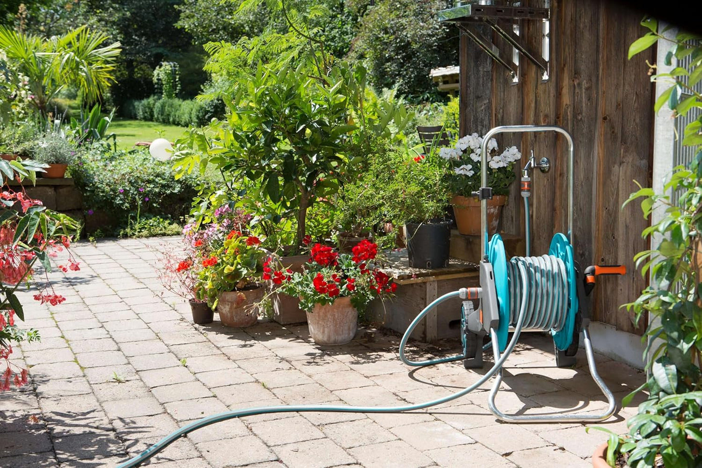 Tuyau Gardena Classic 19 mm (3/4"), 20 m : Tuyau d'arrosage universel en tissu robuste, tissé en croix, pression d'éclatement de 22 bars, résistant aux UV, sans composants du système, garantie 12 ans (18022-20)