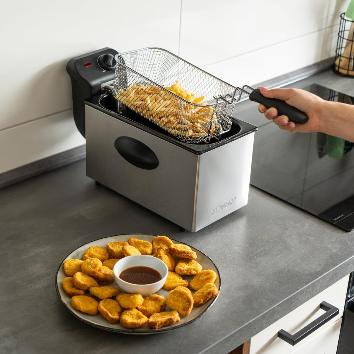 Friteuse à huile Bomann®, capacité 3L, technologie Cool Zone et vidange, 2000 W électroménager Naty Shop
