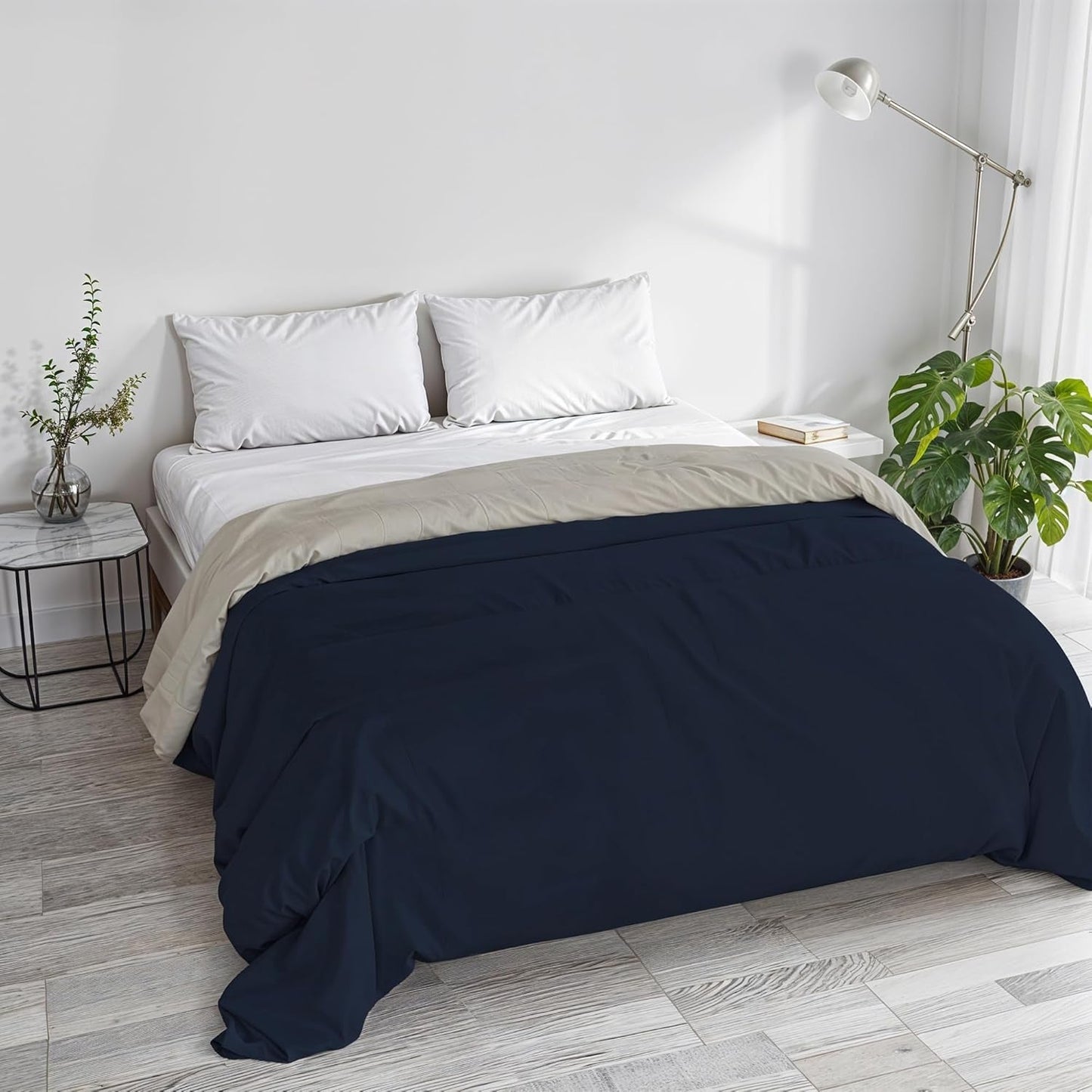 Couette d'hiver basique, unie et rembourrée, vert foncé/crème, 200X245Cm Couettes et couettes Naty Shop Bleu foncé/gris clair 250X245Cm